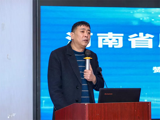 引傳統(tǒng)生產(chǎn)走新路,促轉(zhuǎn)型發(fā)展開新局——河南省肥料協(xié)會2020年年會在新鄉(xiāng)召開! 引傳統(tǒng)生產(chǎn)走新路,促轉(zhuǎn)型發(fā)展開新局——河南省肥料協(xié)會2020年年會在新鄉(xiāng)召開!