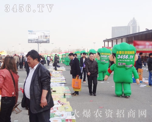 �𱬑�(zh��n)ʿ���ڕ�����һ��һ���_ӡ����ǰ�~����