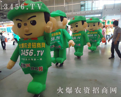 我們一路披荊斬棘,我們不斷用心磨礪